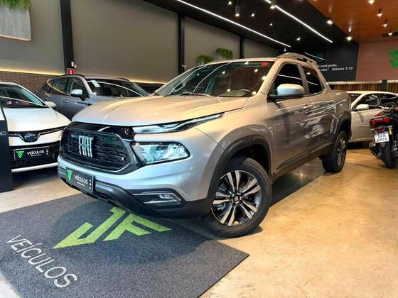 FIAT TORO 1.3 TURBO 270 FLEX FREEDOM AT6 FIAT TORO 1.3 TURBO 270 FLEX FREEDOM AT6